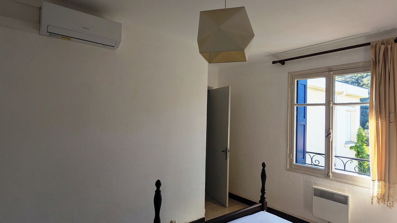 Photo of Bedroom in Laroque-des-Alberes