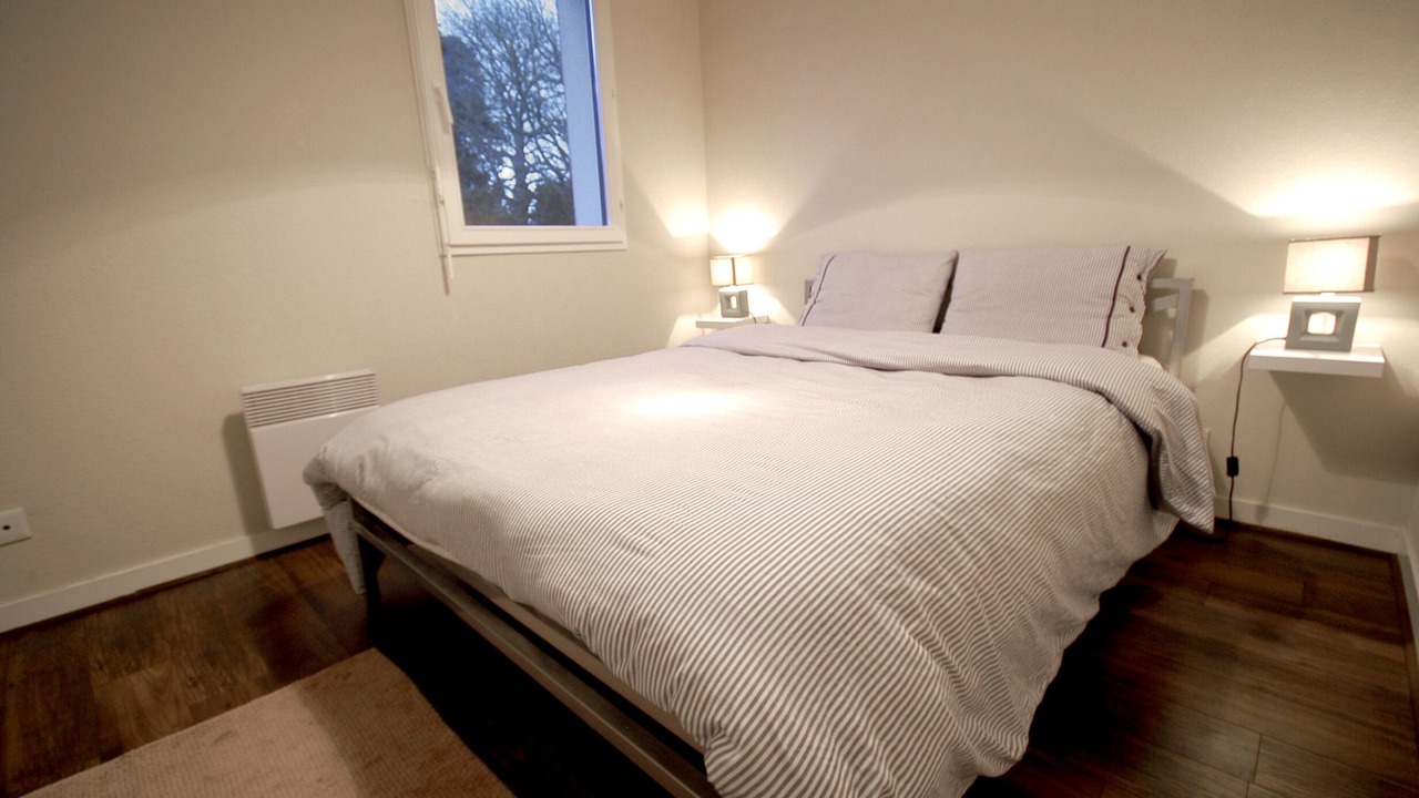 Photo of Bedroom in Saint-Servan