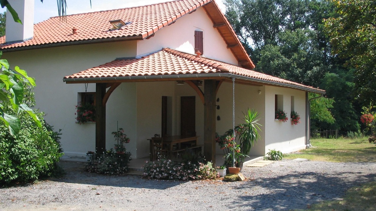 Photo of Outdoor in Begaar