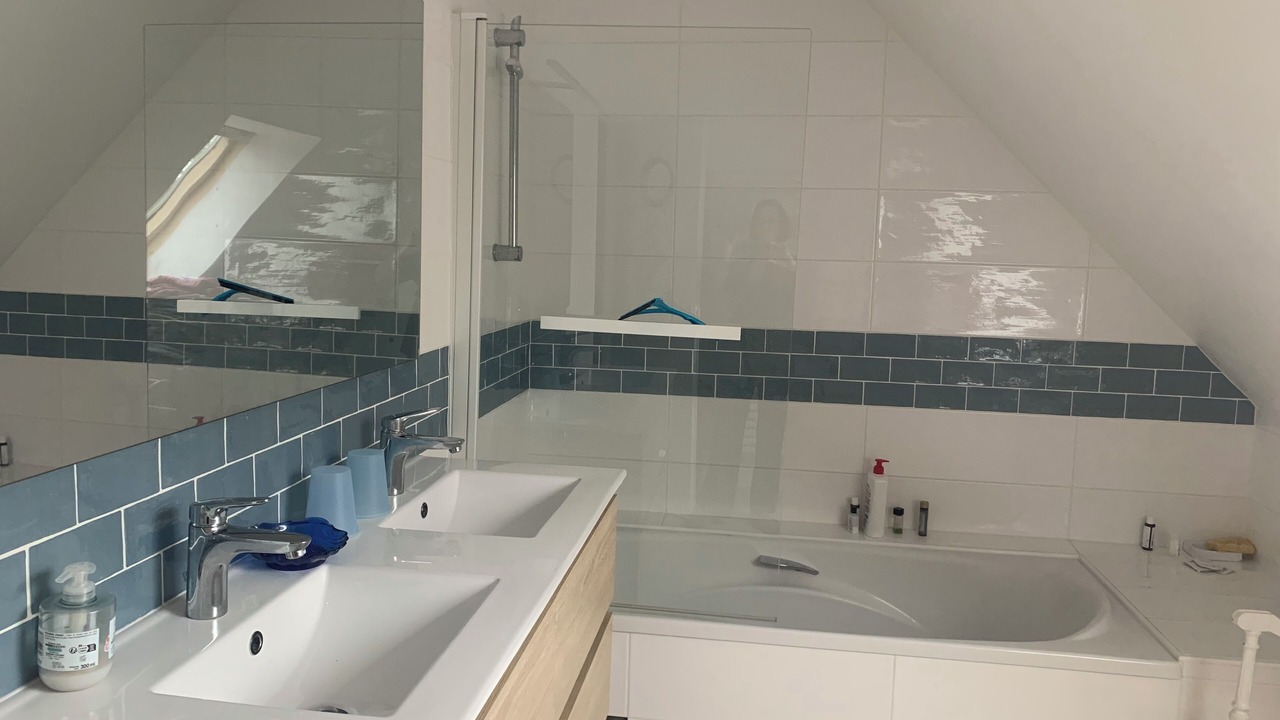 Photo of Bathroom in La Trinite-sur-Mer