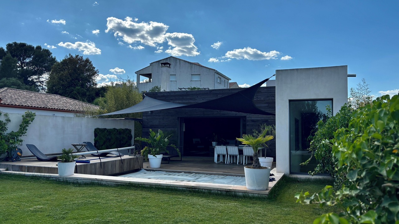 Photo of Patio Balcony in Saint-Gely-du-Fesc