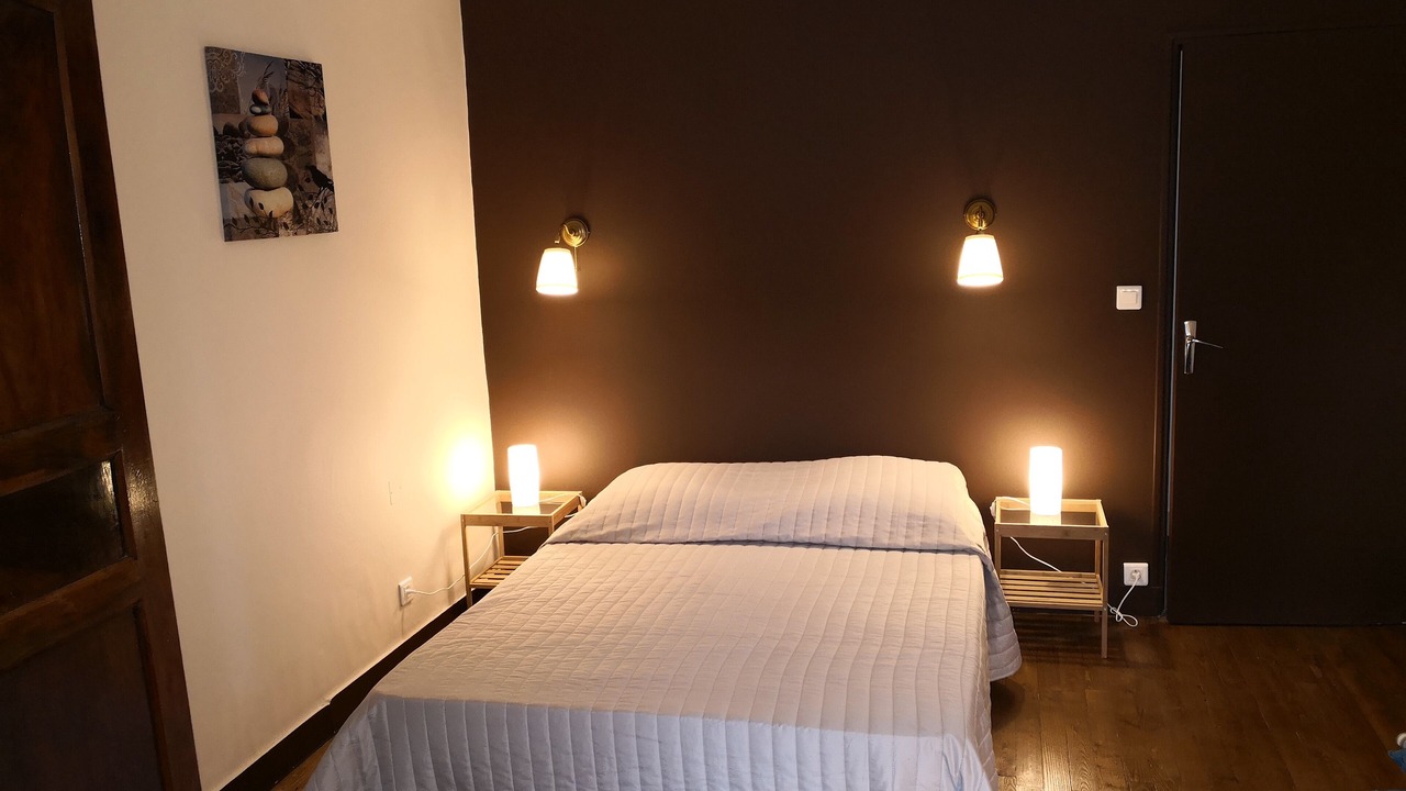 Photo of Bedroom in Saint-Crepin-et-Carlucet