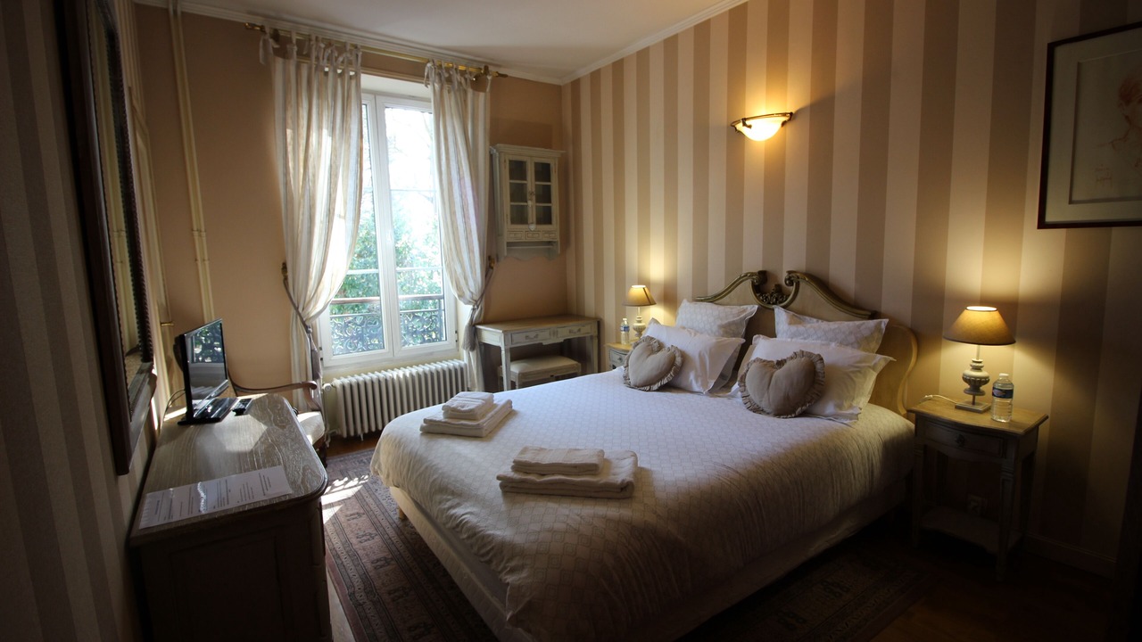 Photo of Bedroom in Plailly