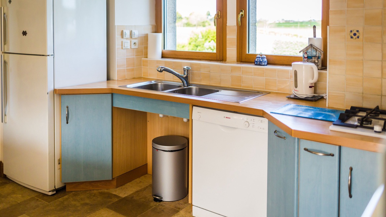 Photo of Kitchen in Plougrescant