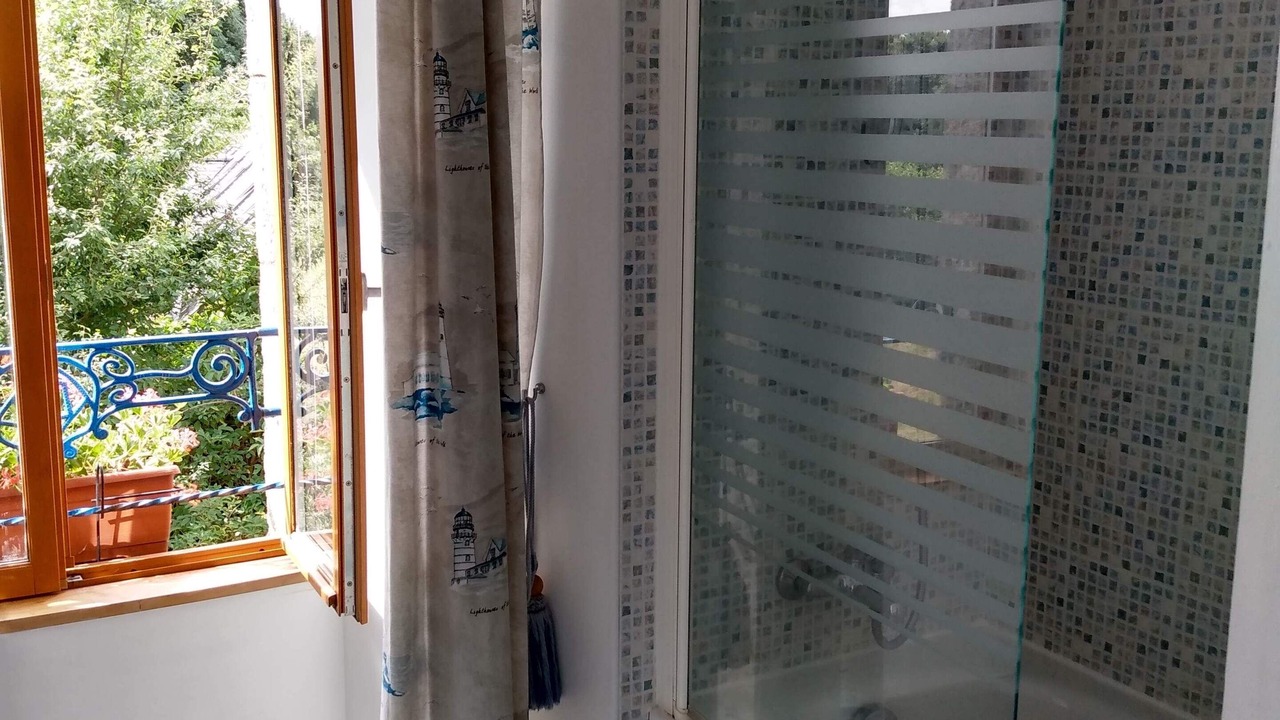 Photo of Bathroom in Languidic