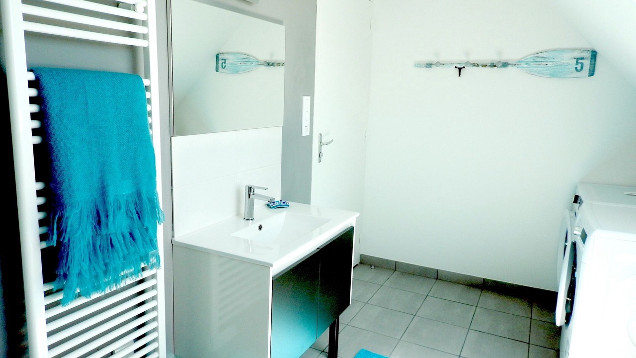 Photo of Bathroom in Plougoumelen