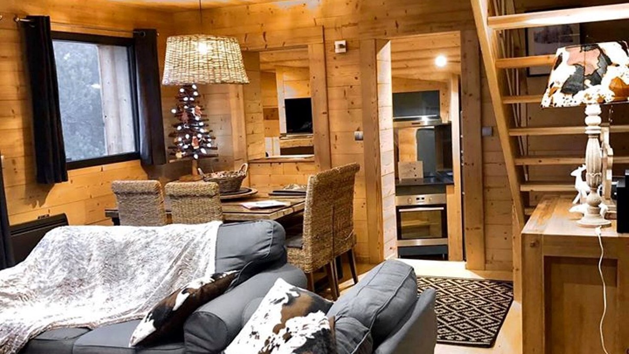 Photo of Livingroom in Pyrenees 2000
