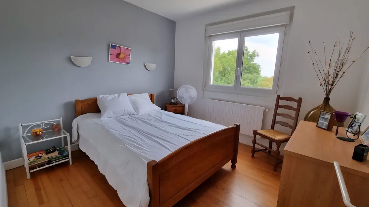 Photo of Bedroom in Galapian