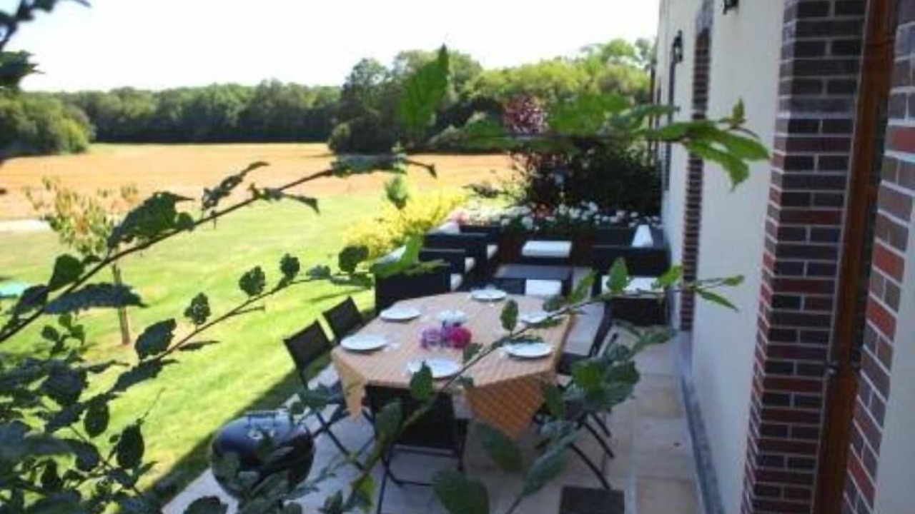 Photo of Patio Balcony in La Bussiere