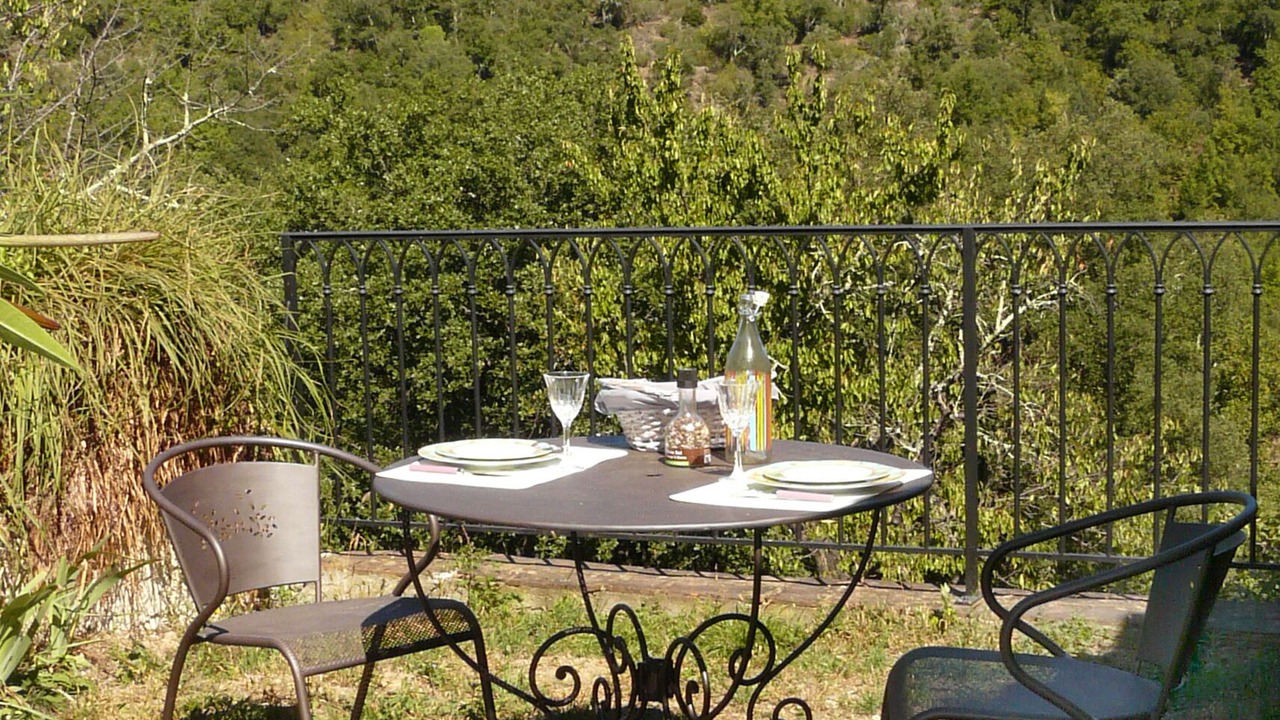 Photo of Outdoor in Reynes