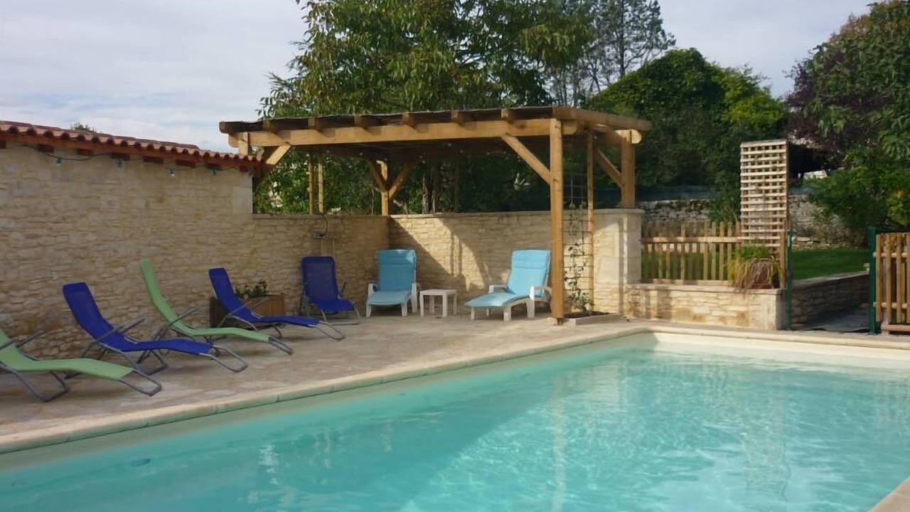 Photo of Outdoor in Montgesty