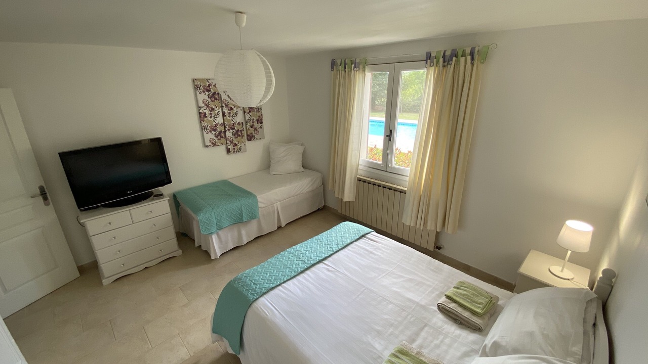Photo of Bedroom in Villefranche-de-Rouergue