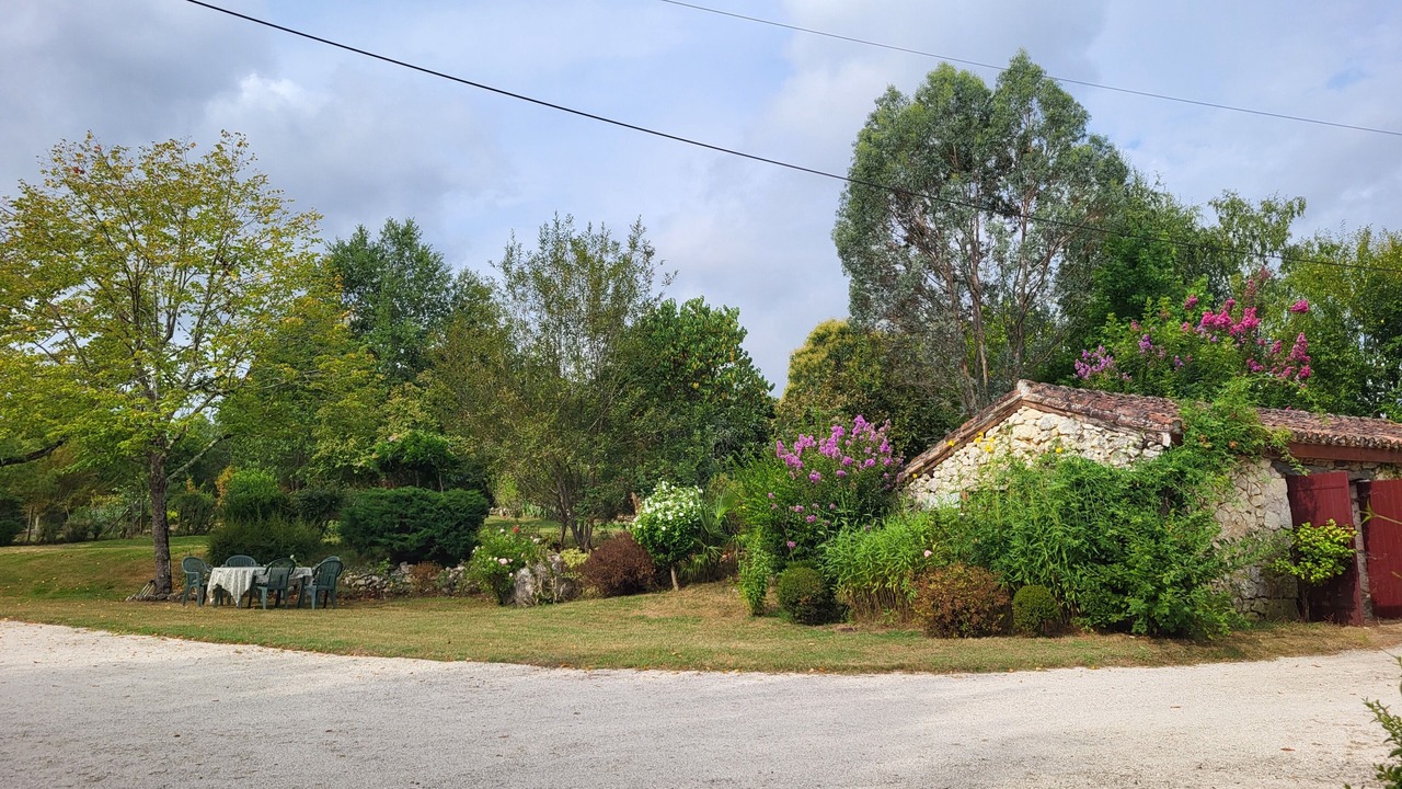 Photo of Outdoor in Tremons