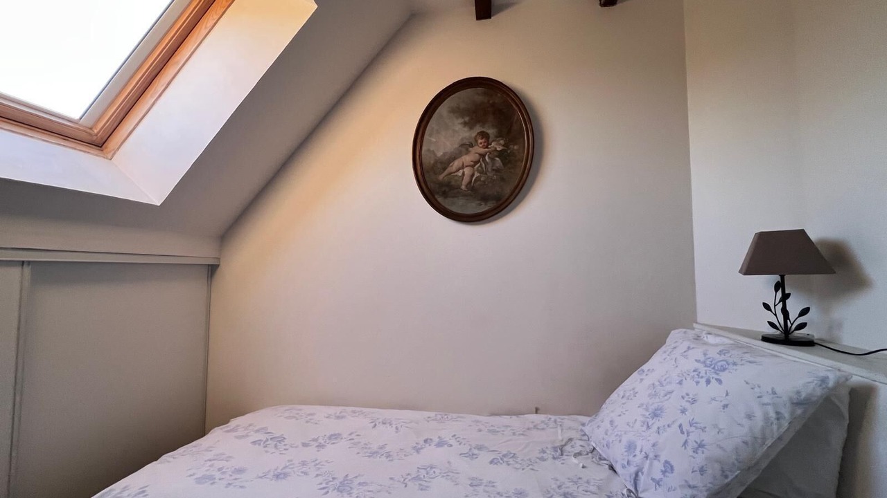 Photo of Bedroom in Raveau