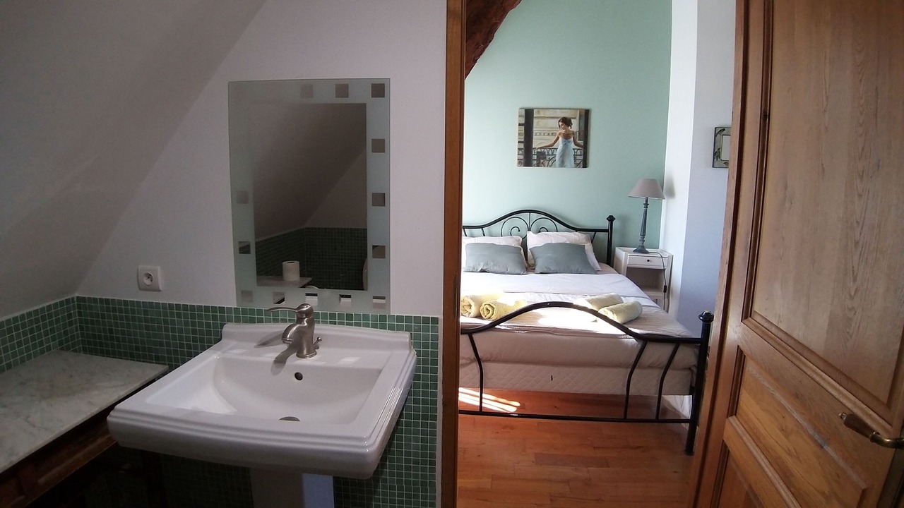 Photo of Bedroom in Laval