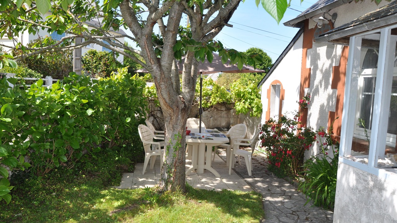 Photo of Outdoor in Tredrez-Locquemeau