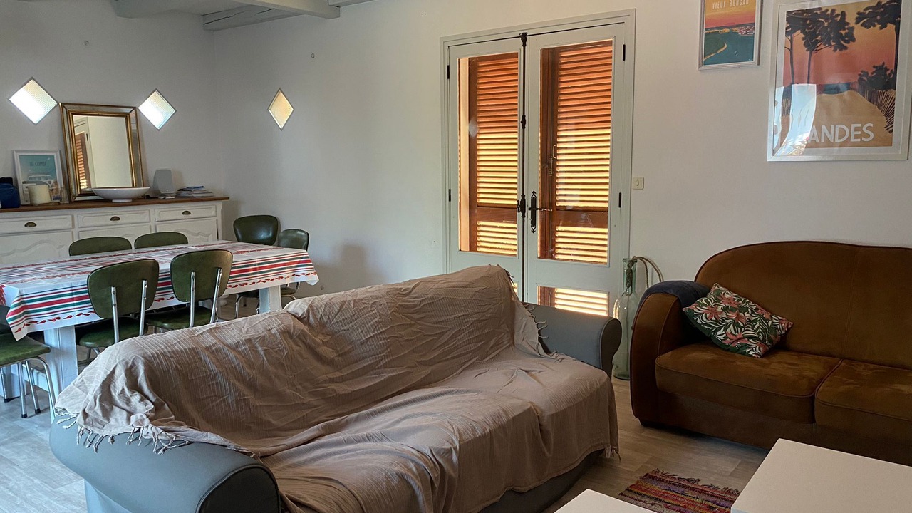 Photo of Livingroom in Messanges