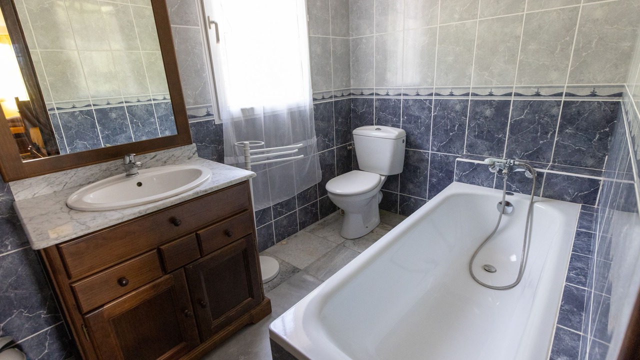 Photo of Bathroom in Maureillas-Las-Illas