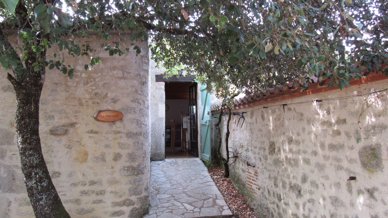 Photo of Outdoor in Valroufie