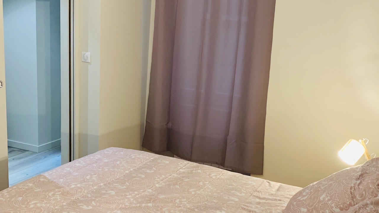 Photo of Bedroom in Clermont Ferrand City Centre