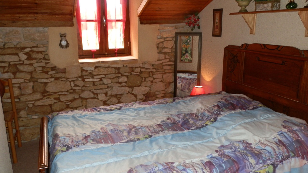 Photo of Bedroom in Puy-l'Eveque