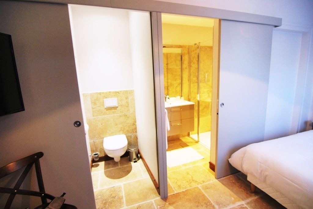 Photo of Bathroom in Autun