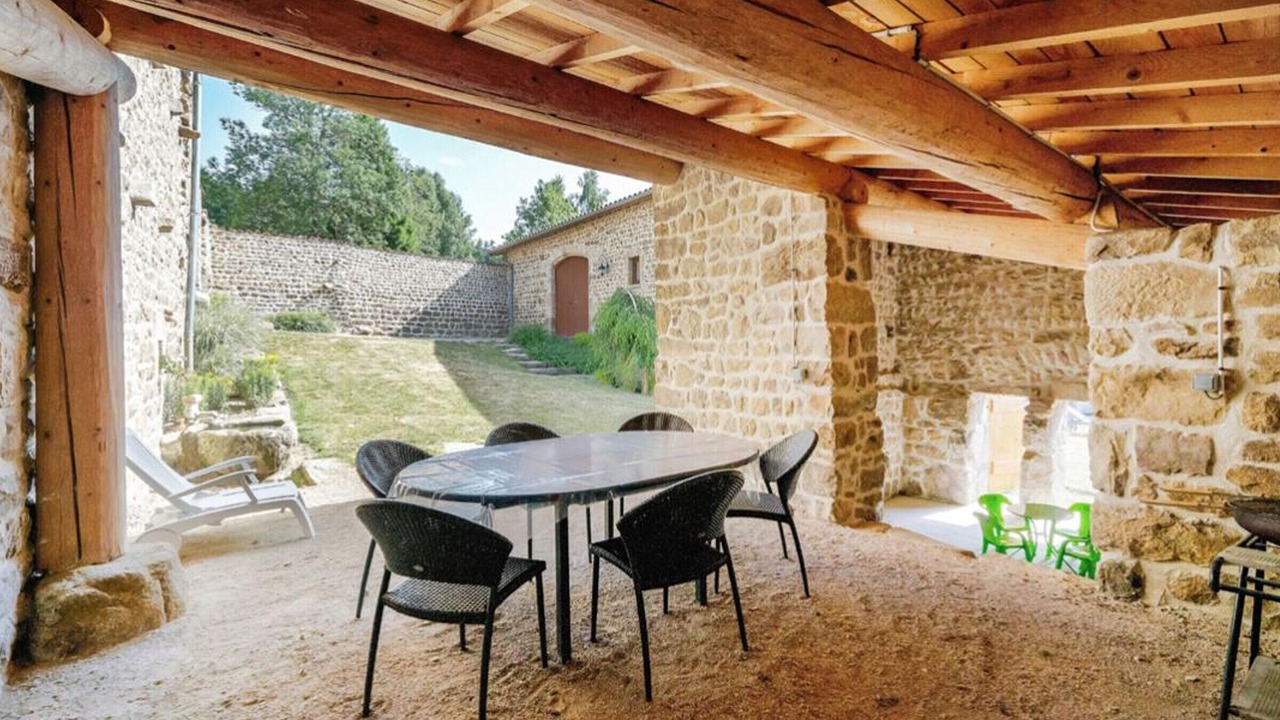 Photo of Outdoor in Montarcher