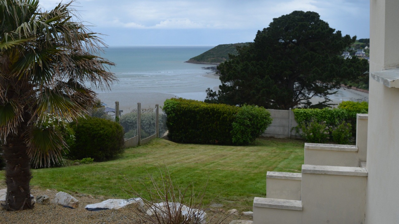 Photo of Outdoor in Saint-Michel-en-Greve