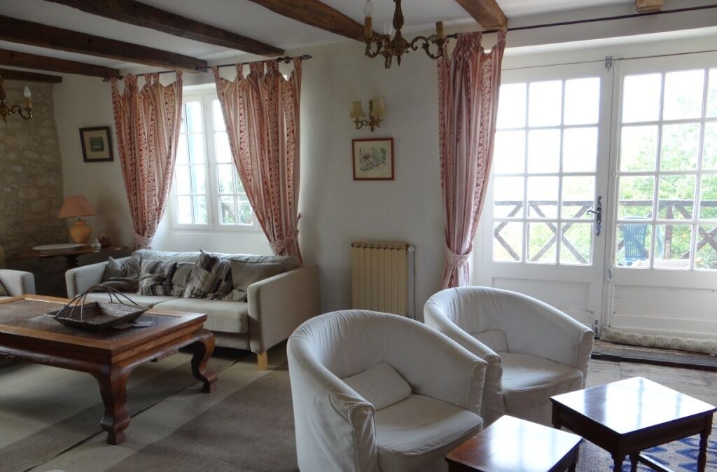 Photo of Livingroom in Belveze