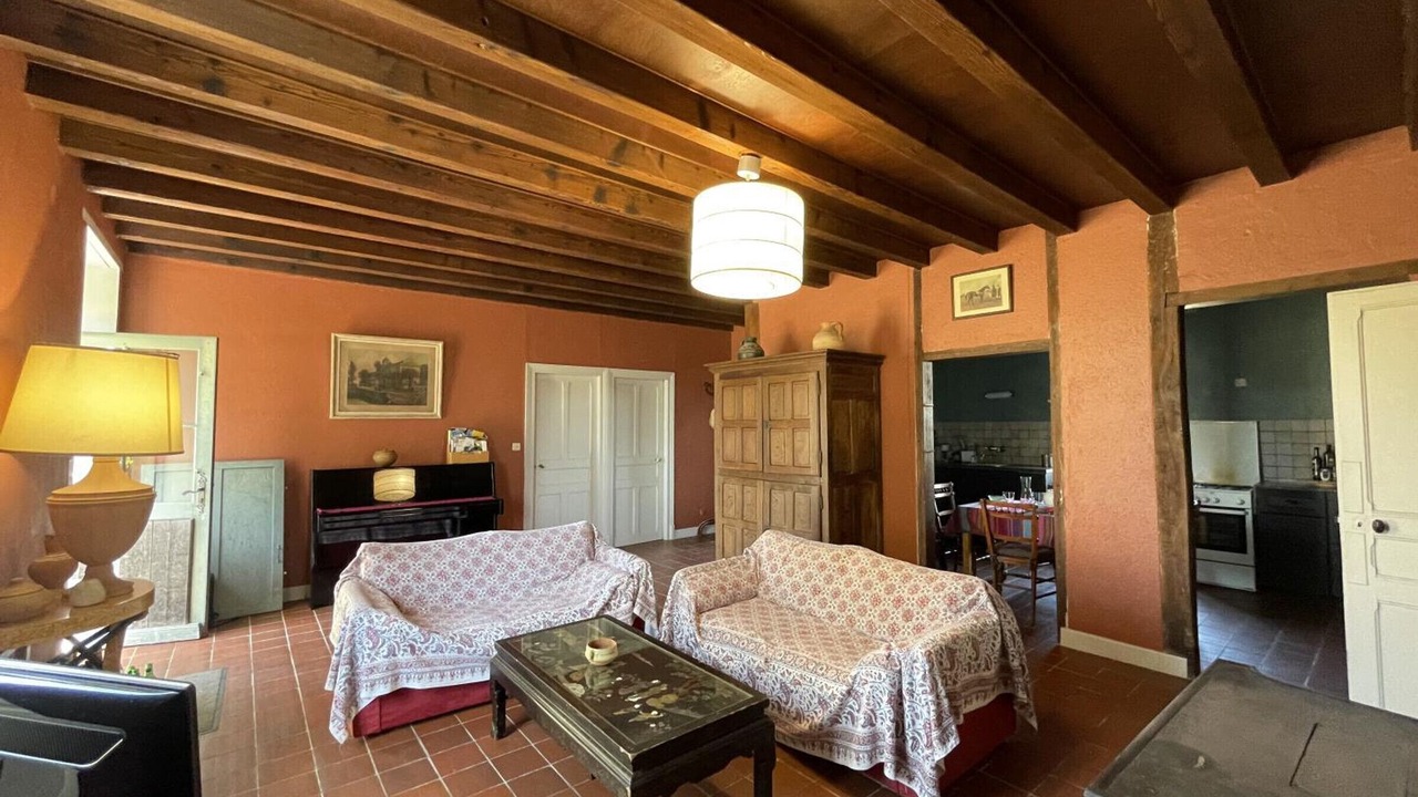 Photo of Livingroom in Chappes