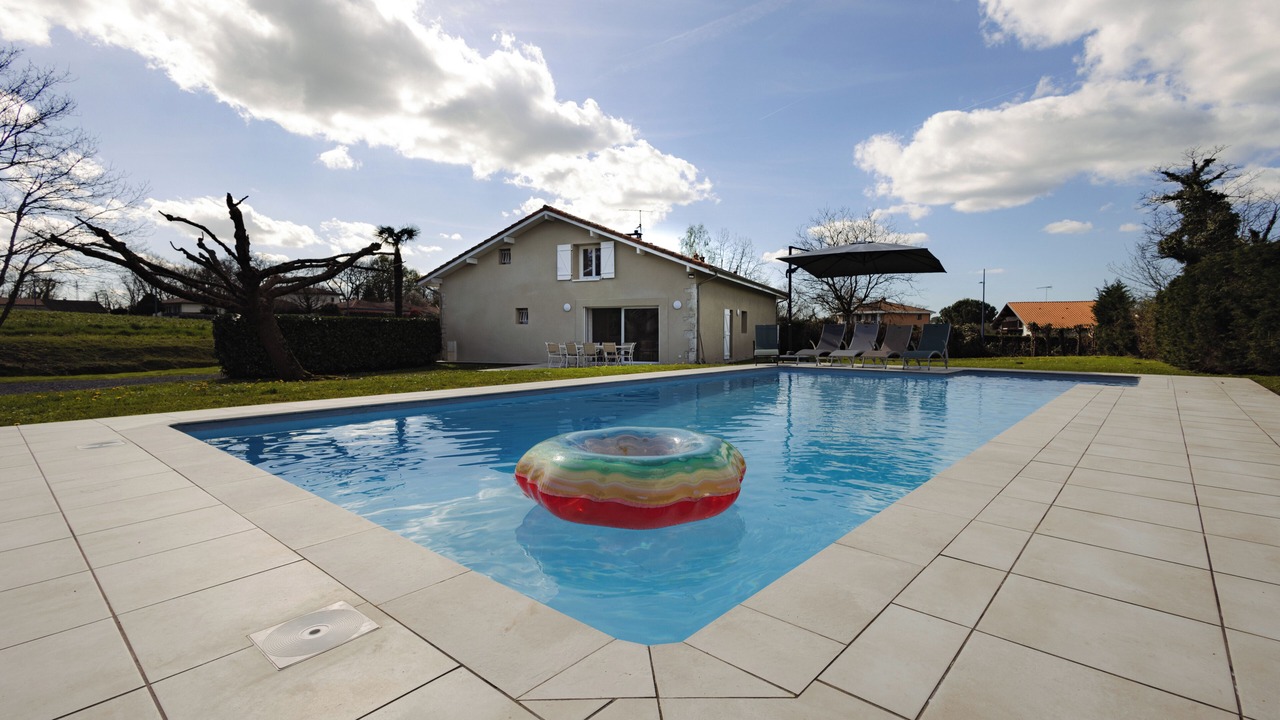 Photo of Outdoor in Narrosse