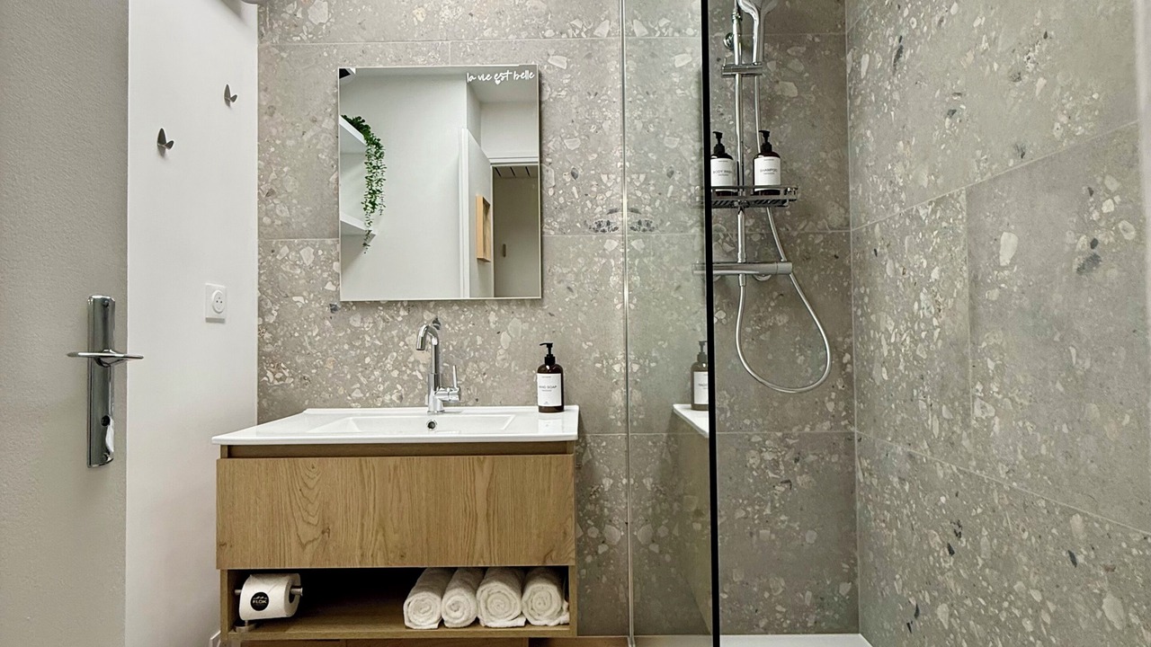 Photo of Bathroom in Malbuisson