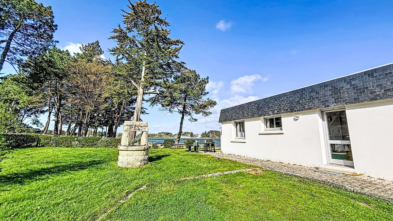 Photo of Others in Locoal-Mendon