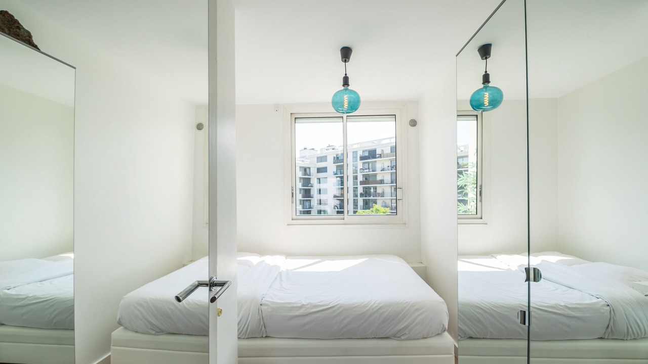 Photo of Bedroom in Combat