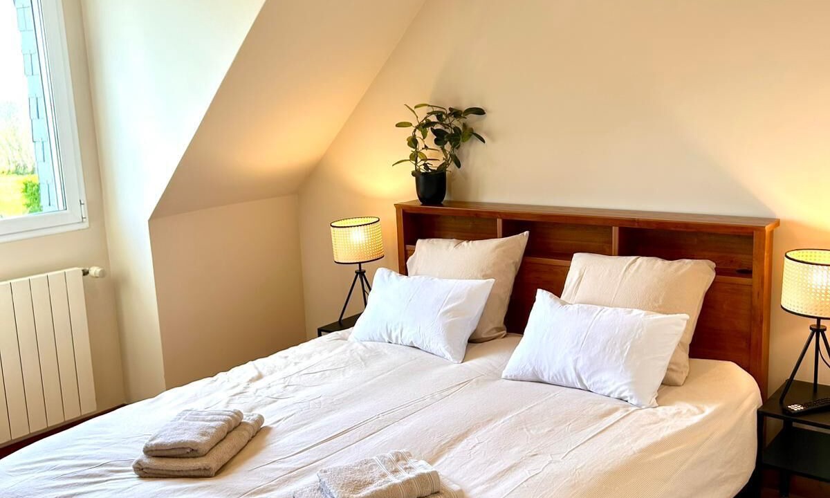 Photo of Bedroom in Plehedel