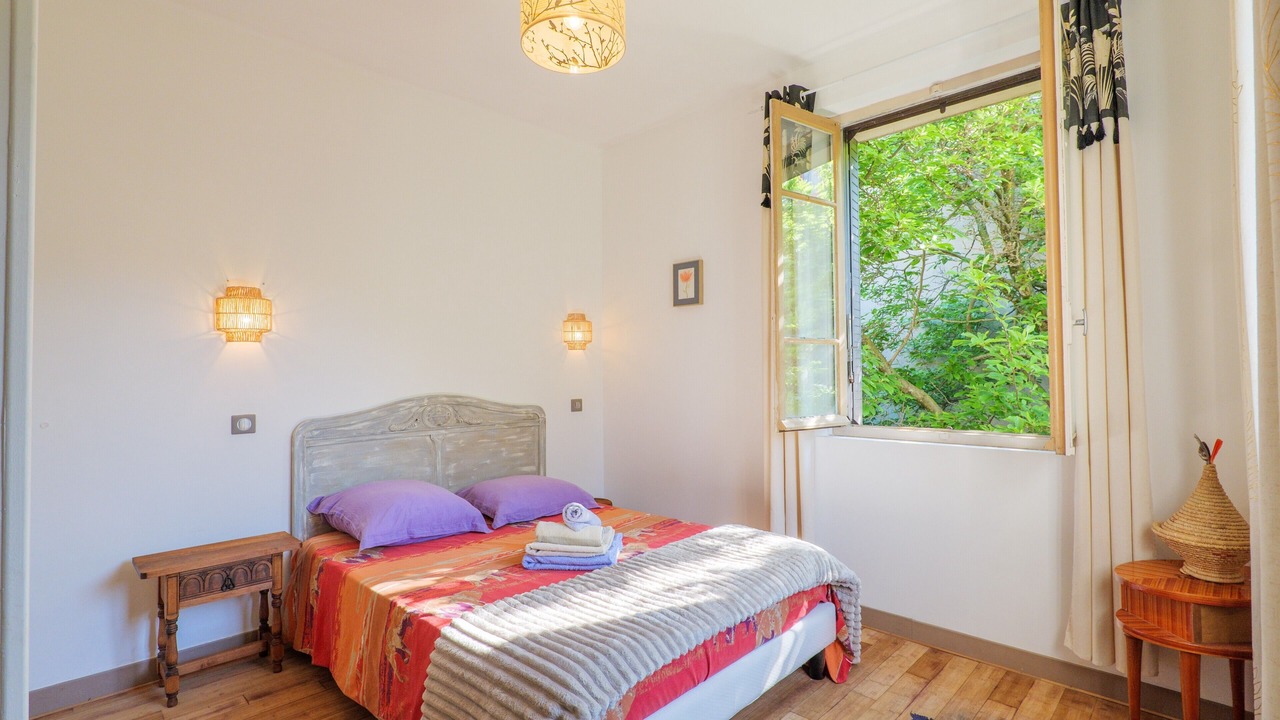 Photo of Bedroom in Joyeuse