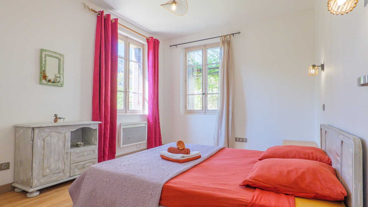 Photo of Bedroom in Joyeuse