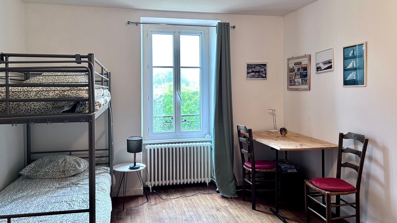 Photo of Bedroom in Treboul