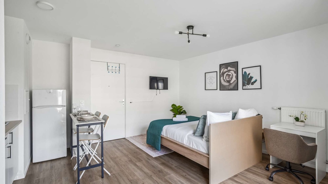 Photo of Bedroom in Bondy