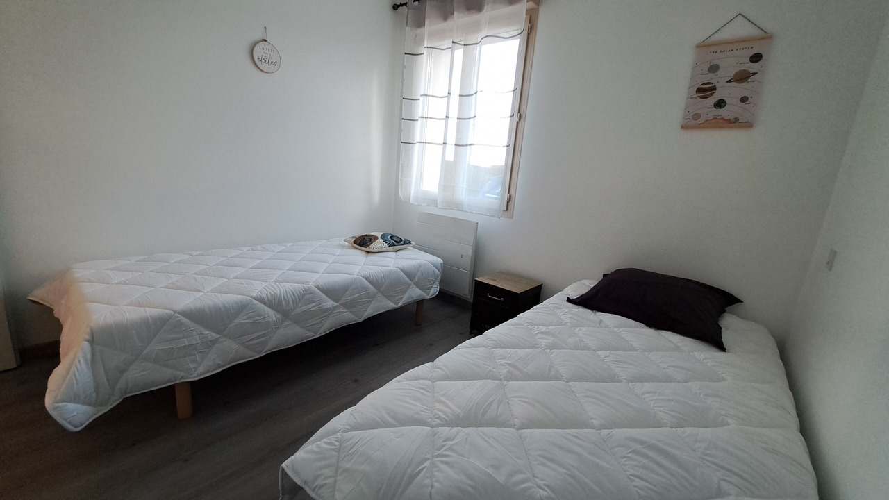 Photo of Bedroom in Auvers-le-Hamon