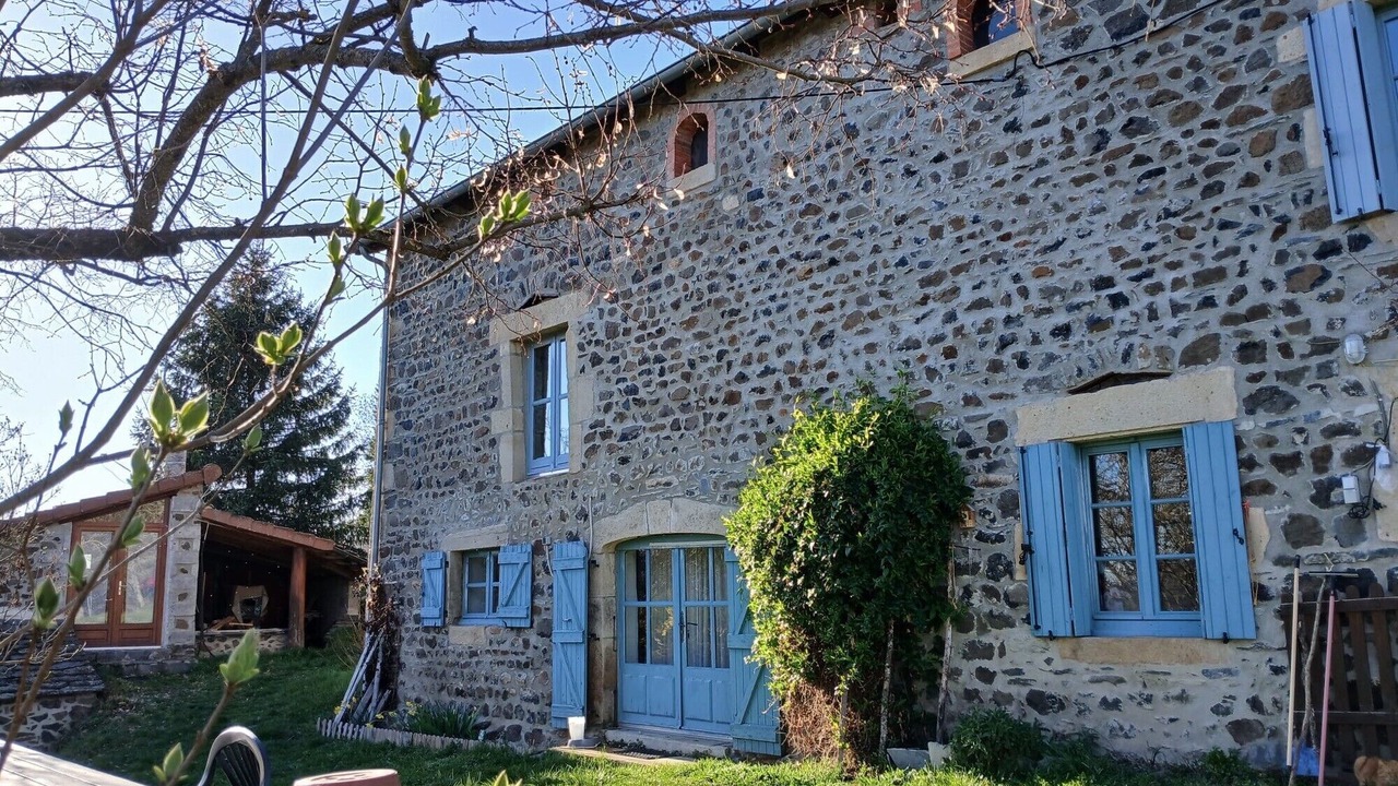 Photo of Outdoor in Beaulieu