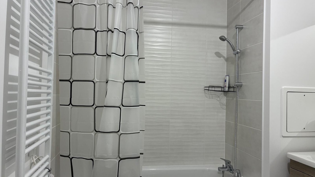 Photo of Bathroom in Arnouville