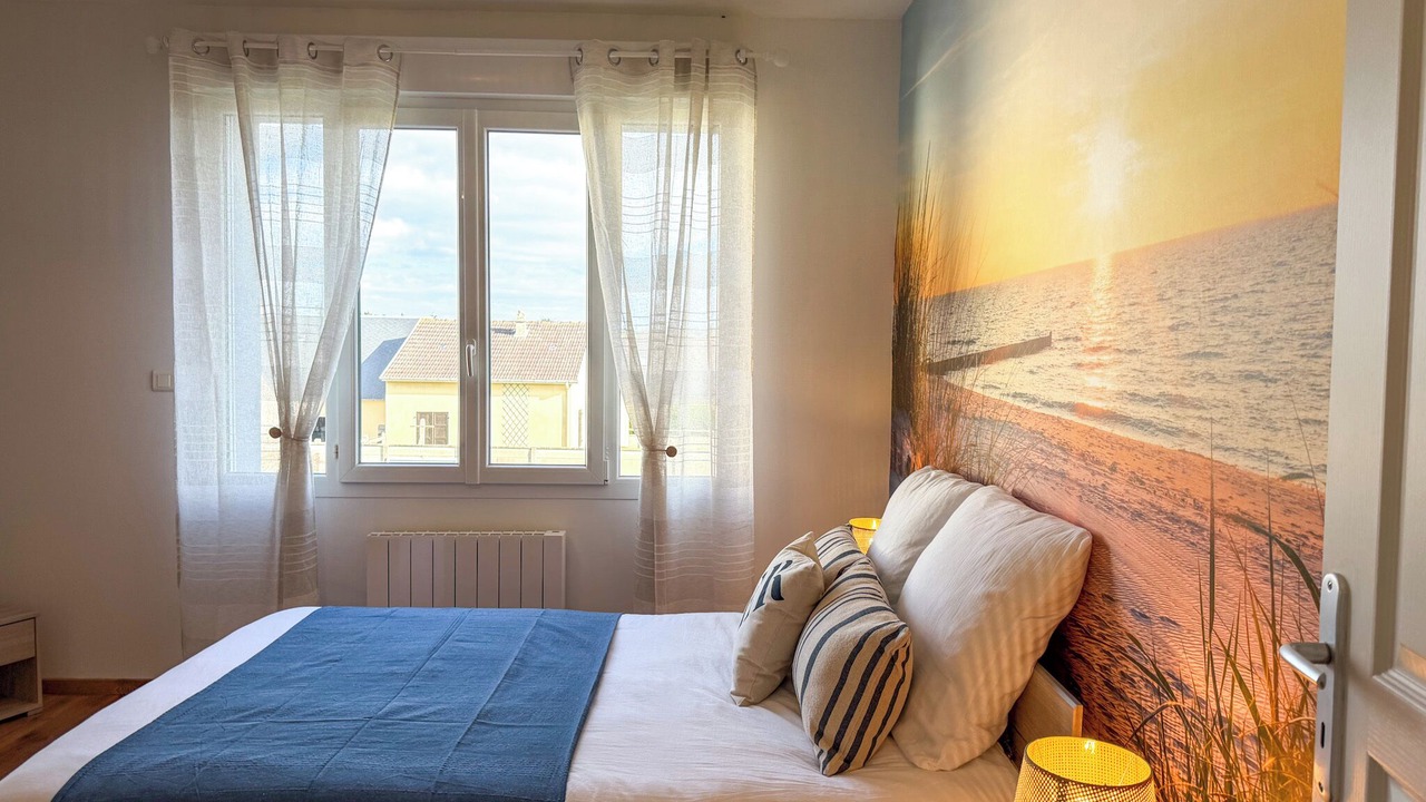 Photo of Bedroom in Barneville-Carteret