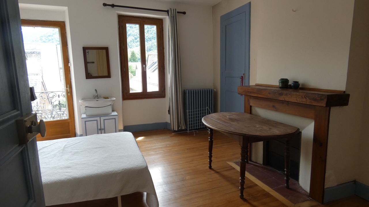 Photo of Bedroom in Saint-Mamet