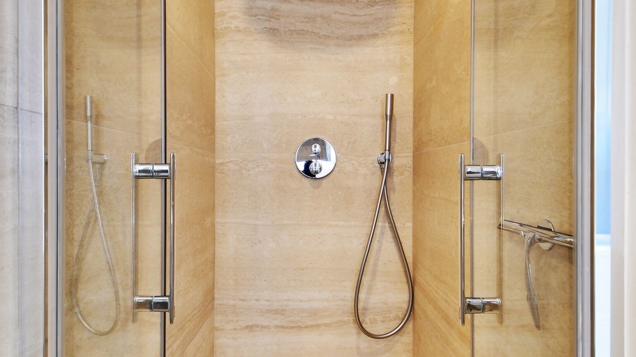 Photo of Bathroom in Prince–Marmottan