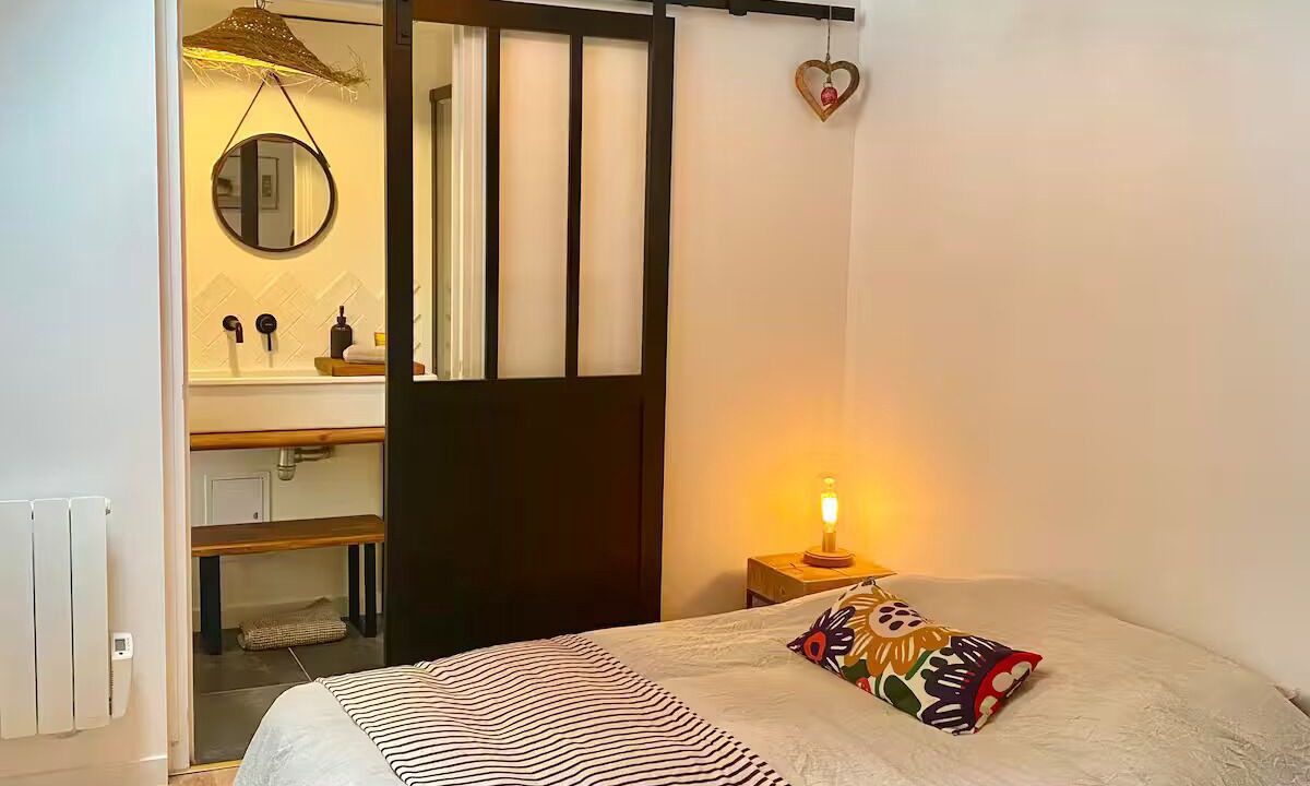 Photo of Bedroom in Dammarie Les Lys