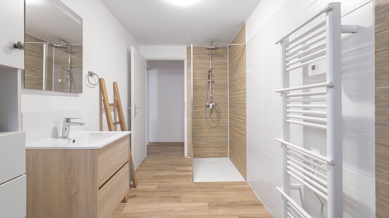 Photo of Bathroom in Saint-Hippolyte