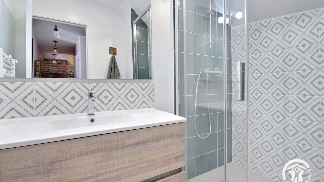 Photo of Bathroom in Josselin