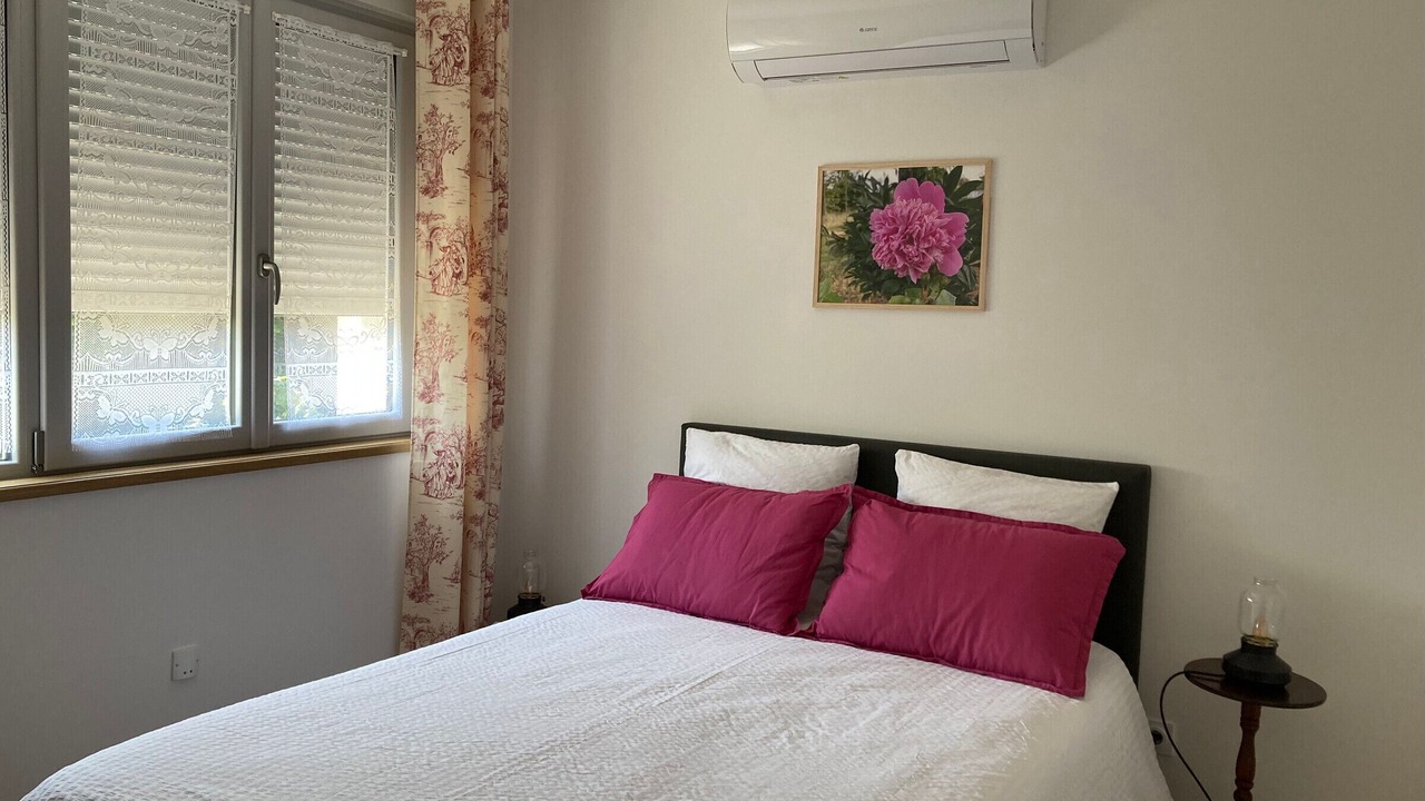 Photo of Bedroom in Saint-Doulchard