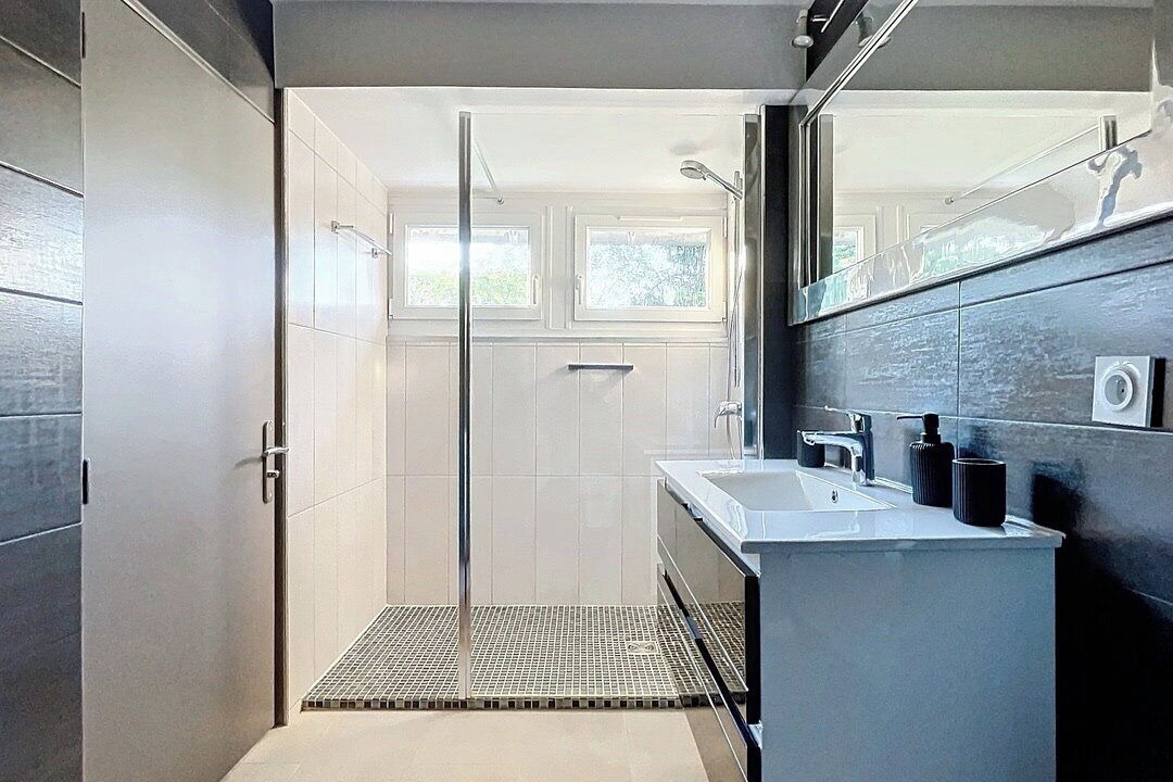 Photo of Bathroom in Samoreau